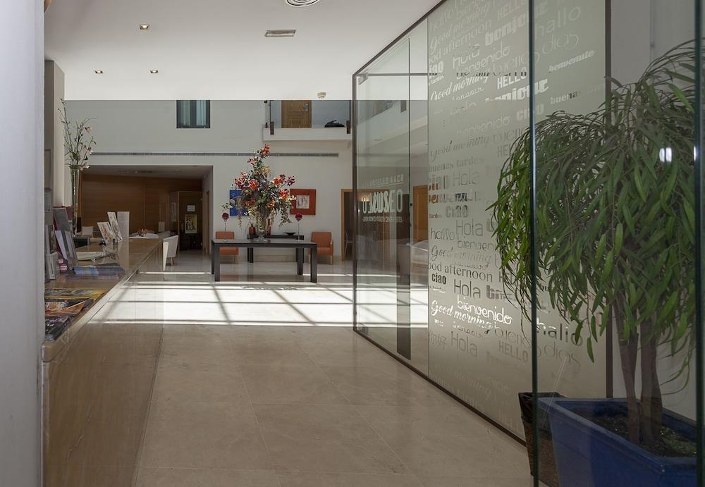 Hotel Aacr Museo Seville Exterior photo