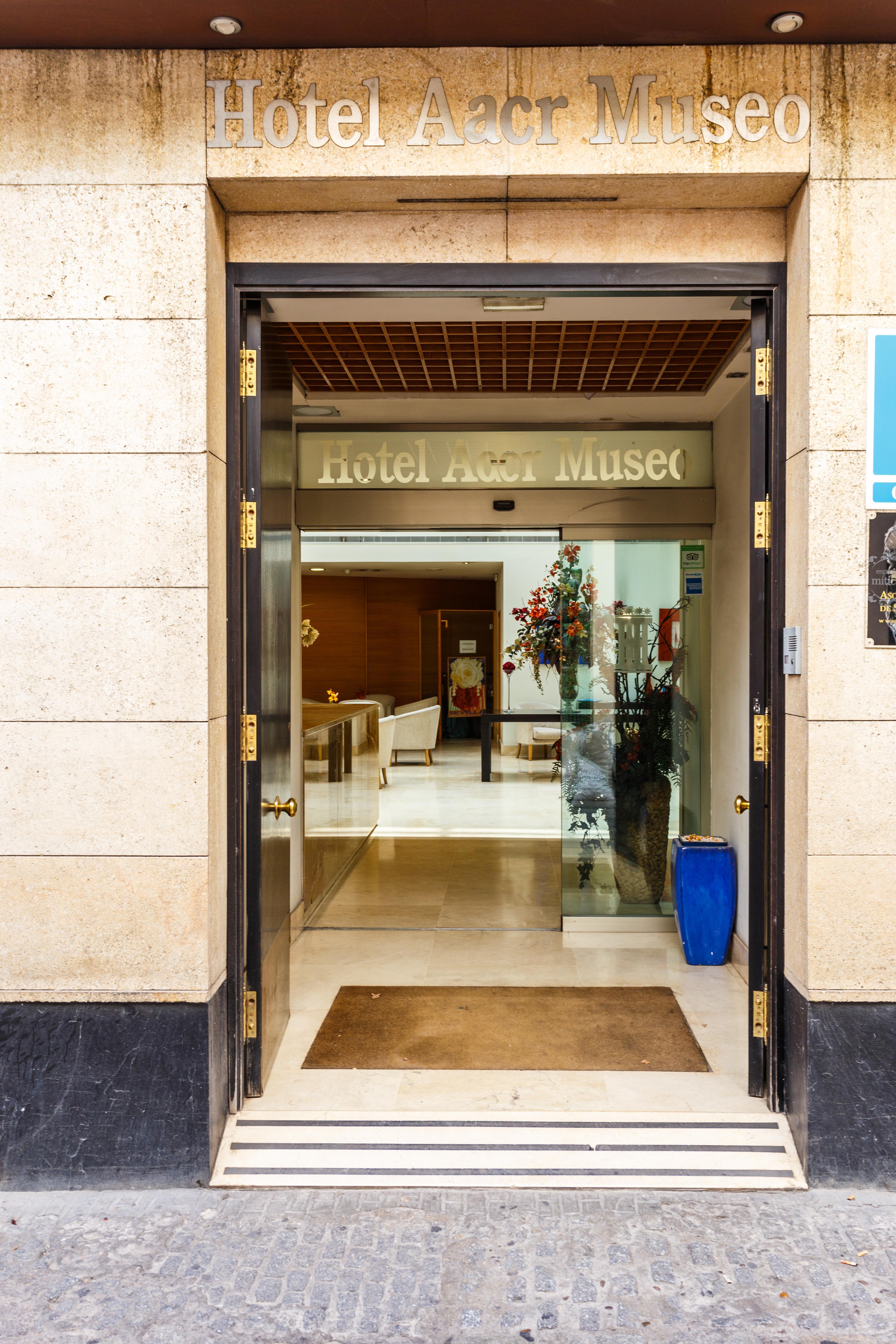 Hotel Aacr Museo Seville Exterior photo